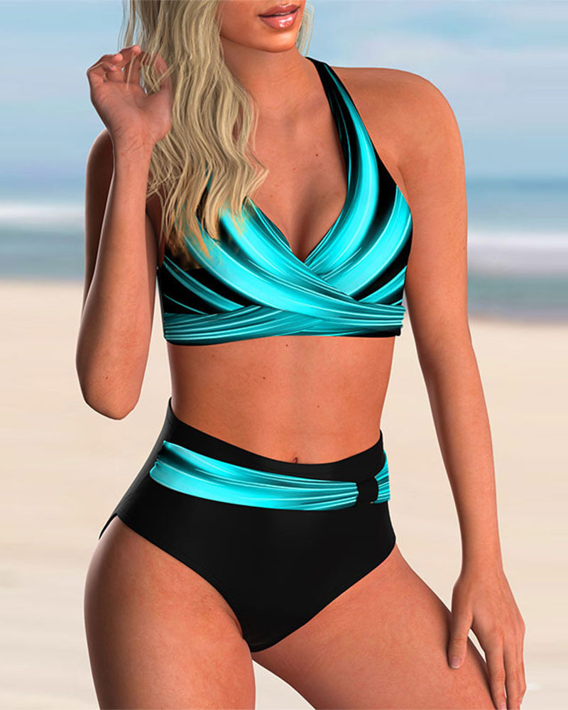 Liliana - Ensemble de bikini avec un décolleté en croix