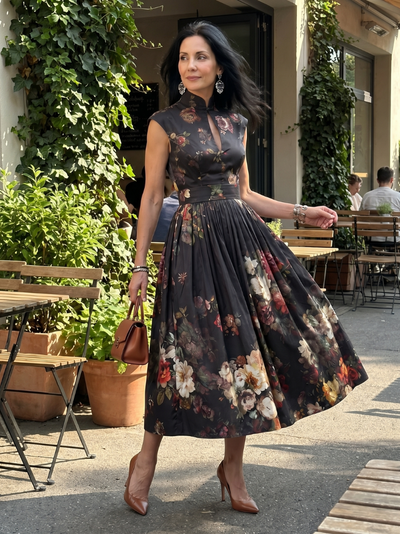 Teodora | Robe midi à motif floral et décolleté plongeant