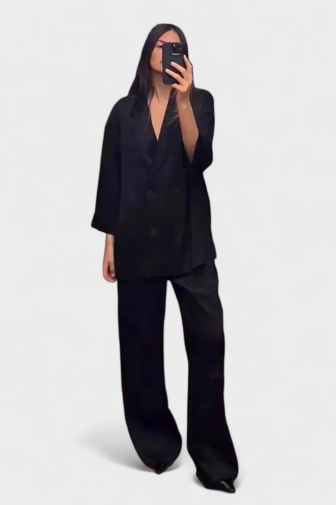 Mckenzie | Ensemble