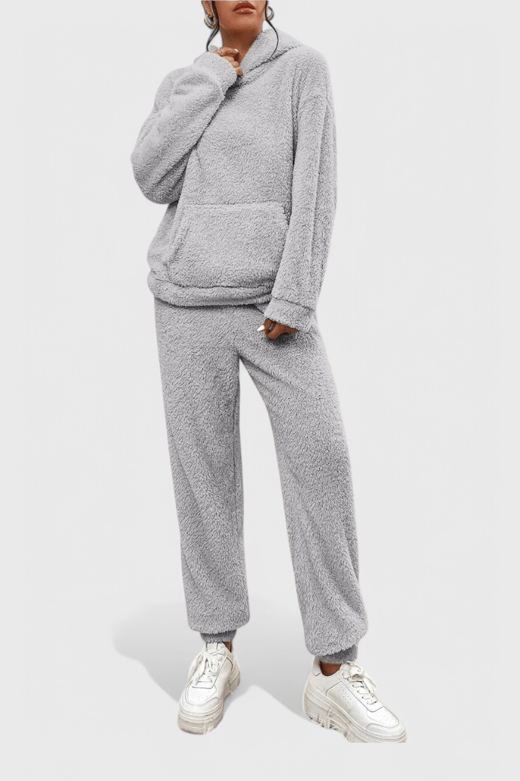 Billie | Ensemble