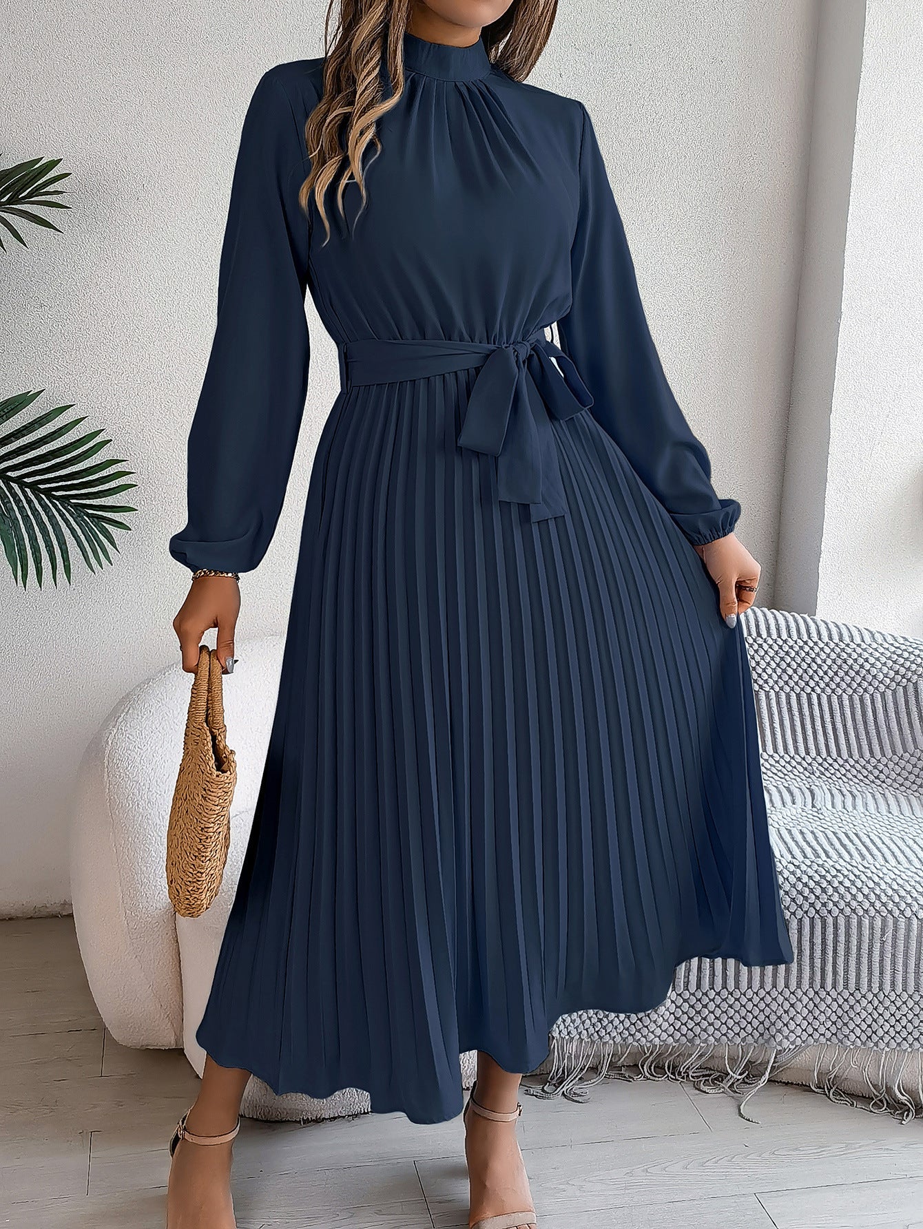 Martine | Robe Maxi Plissée Ceinturée